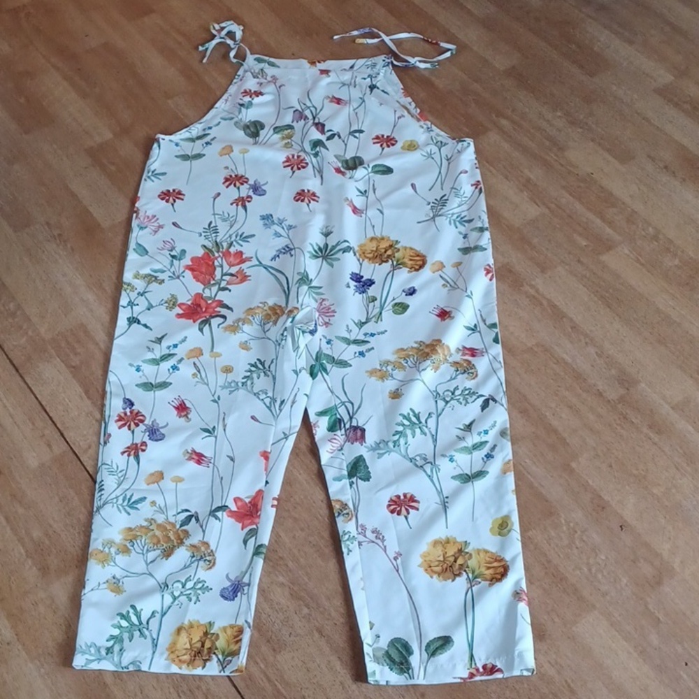 Jumpsuit women's one peice jumper size 1xlarge